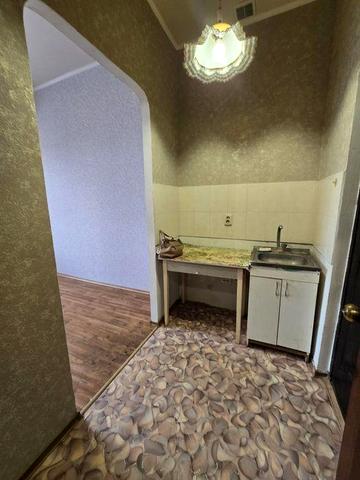 Продам гостинку ул. Мира 90  м. Индустриальная