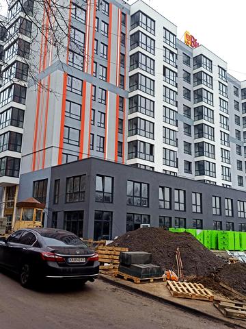 Привокзальна вул. (Героїв Сталінграду), 30