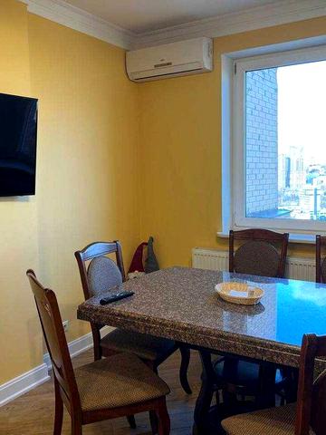 Оренда 3 - кімнатної квартири в ЖК Голосієво вул. Голосіївська 13-Б