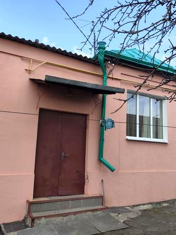 Хозяйка, продам добротный дом с хоз.постройками