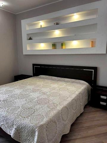 Аренда 5-ти комнатной квартиры на Холодной горе, Супермаркет Рост.