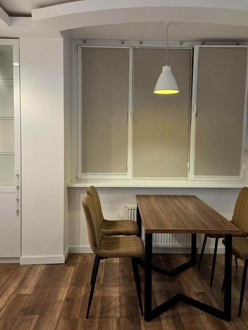 Академіка Глушкова просп., 9-В