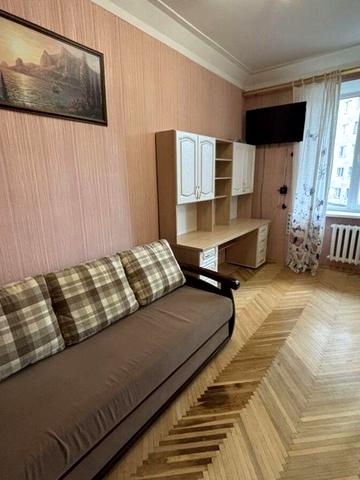 Героїв Оборони вул., 3