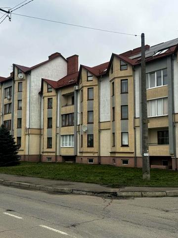 Продам 2ярусну квартиру по вул.Шептицького 16