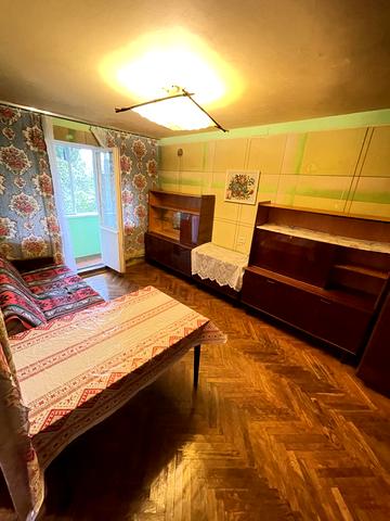 Вацлава Гавела бульв. (Івана Лепсе), 7-Б