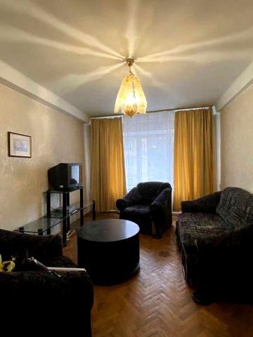 Продаж 3 кім  квартири вул. Німанська 2  м " Звіринецька"