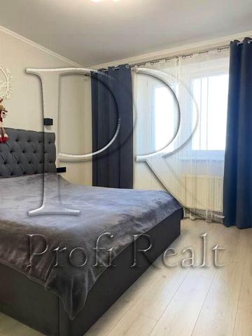 Чубинського вул., 4