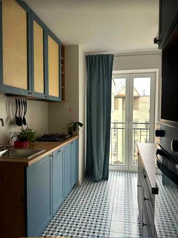 Костянтинівська вул., 61