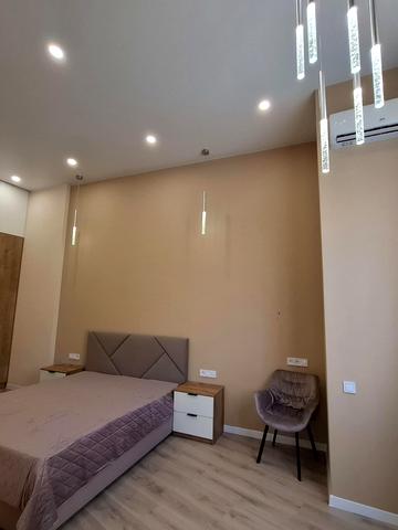 Федора Ернста вул., 16