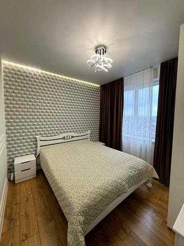 Чудова квартира в розвиненому районі! ЖК Континент!