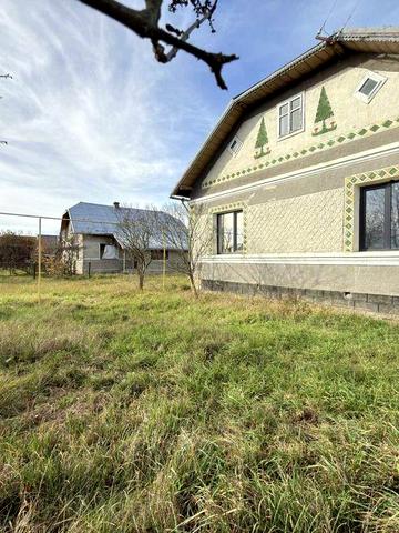 Продається житловий будинок 95 м.кв., с.Цуцилів, ремонт