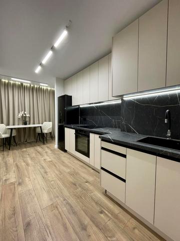 Василя Симоненка вул., 105