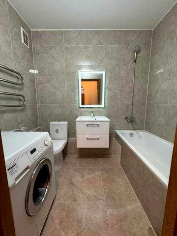 3 к. 105 м2, Бажана, 36, м. Харківська 2 хв. Позняки, Осокорки.