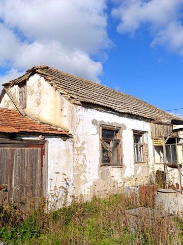 Продаю дом и большой видовой участок