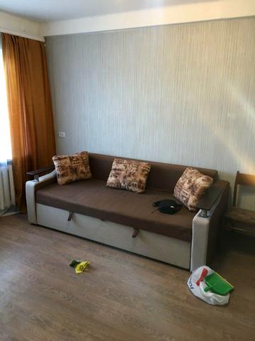 Яценка вул., 1