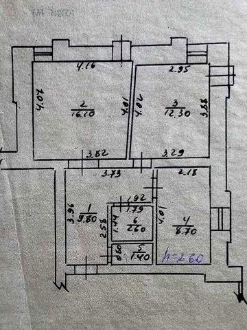Продається 2 кімнатна квартира в р-ні 1 школи