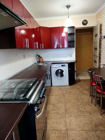 Оренда 3-х кімн квартири по Л.Украінки