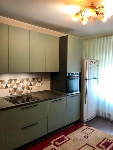 Бориса Гмирі вул., 1-Б/6