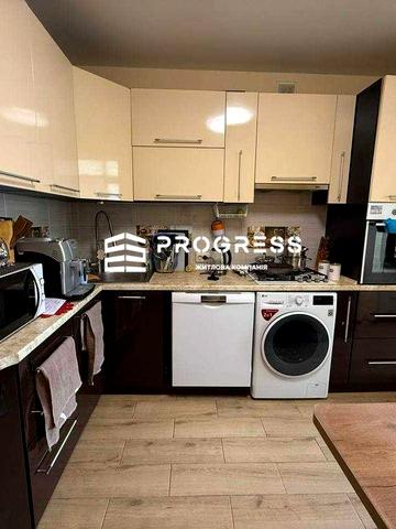 Продам 1-кімнатну квартиру район Каскад Ексклюзив Все залишається 45м2