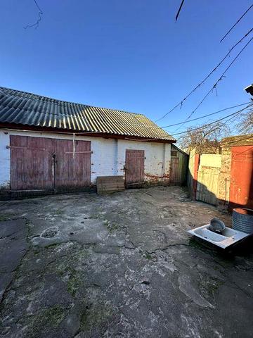 Будинок у Чернігові + 10 соток землі