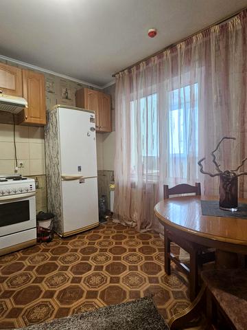 Хорольська вул., 1-А