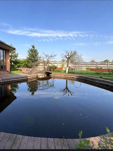 будинок по Марусі Чурай ,з меблями і технікою, бомбосховищем , 800$ м2