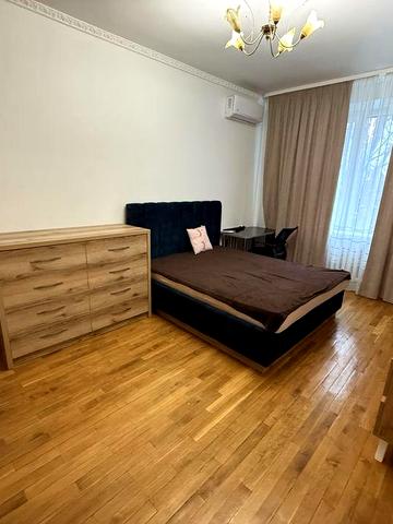 3-х кімнатна на Покровському соборі