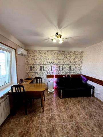 Павла Тичини просп., 9