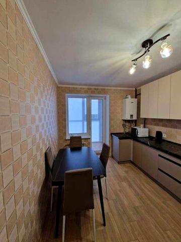 Оренда 2к в центрі міста. Новобудова. Без тварин