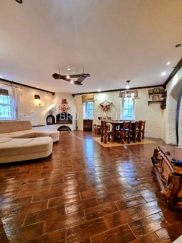 Столична вул.