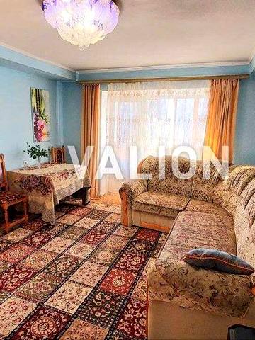 Продаж 4к квартири б.Л.Українки, 9 Печерський район правий берег