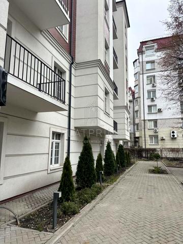 Григорія Кочура вул. (Олександра Пироговського), 19/8