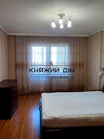 Срібнокільська вул., 2-А