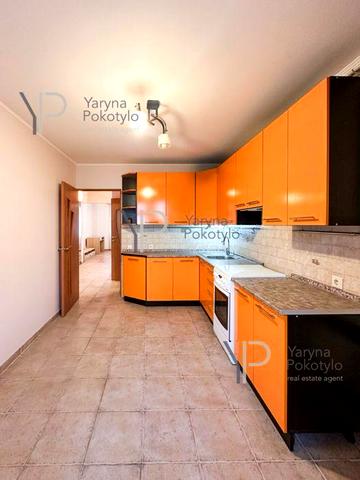 Продаж 2к з ремонтом в новобудові, вул. Полуботка, Сихів