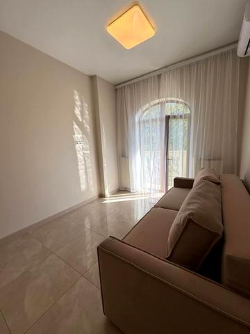 Онілової пров., 18