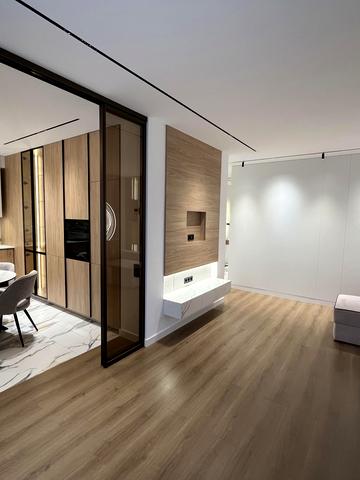 Костанайська вул., 13