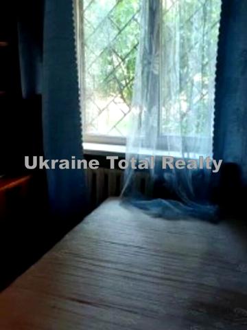 Зодчих вул., 4