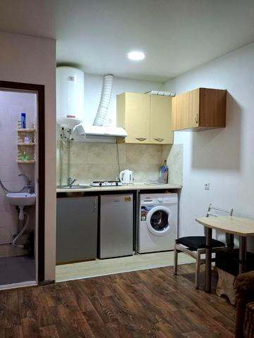 Миру вул., 11-А