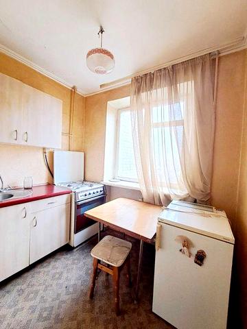 М.Чернігівська вул. Гродненська 29 ,оренда 1к квартири,є газ!