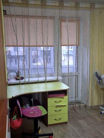 Продаєть 2 км квартира смт  Черкаське