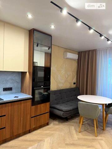 Продаж 1к Квартира Замкова вулиця ЖК Central City apartments