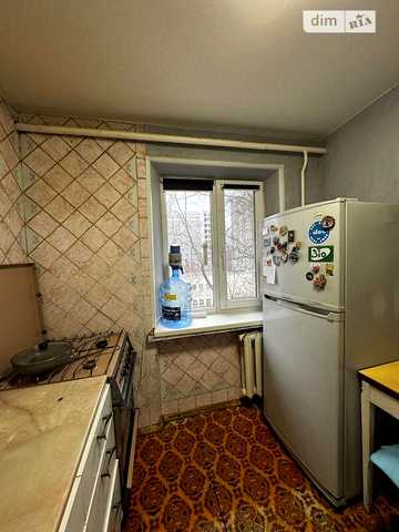 Продаж 2к Квартира Шкільна вулиця