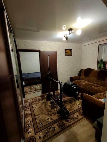 Продам 2-х кімнатну квартиру