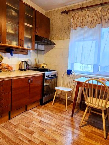 Продам 1к.квартиру м.Обухів