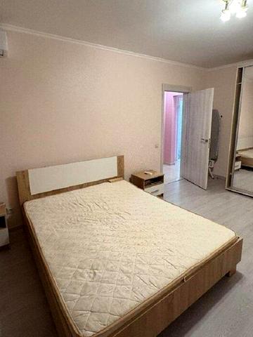 Моторний пров., 11