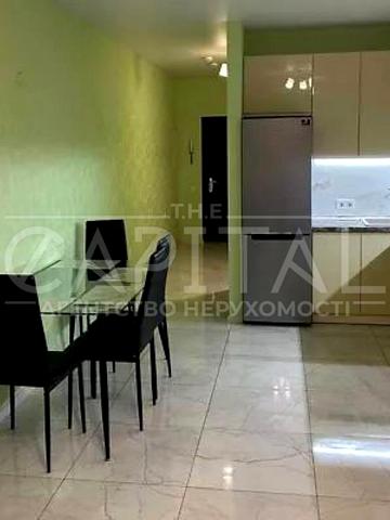 Голосіївський просп. (40-річчя Жовтня), 58