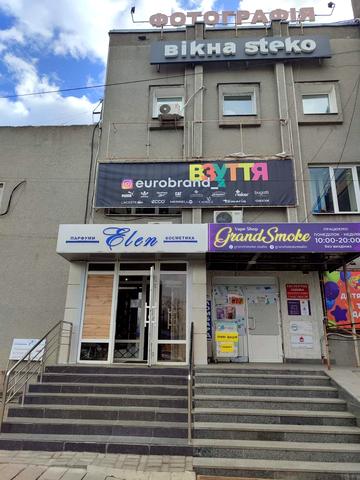 Михайла Грушевського вул., 6