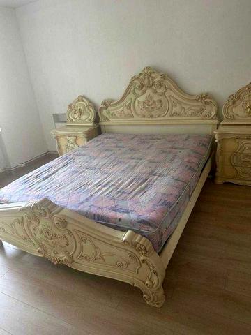 Продам 4к квартиру в самому Центрі.Готова до проживання.Вул П.Орлика