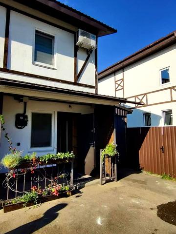 2-га Піщана вул., 16/7