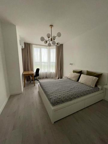 Миру вул., 2-А